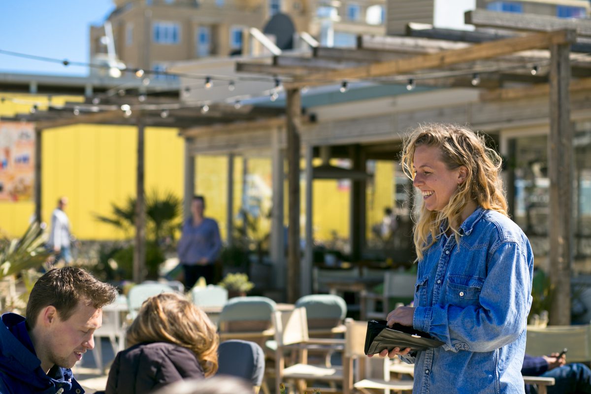 The Fat Mermaid order a drink